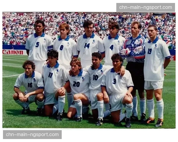 足球历史学家新书发布，聚焦1990年代意甲“小世界杯”盛况