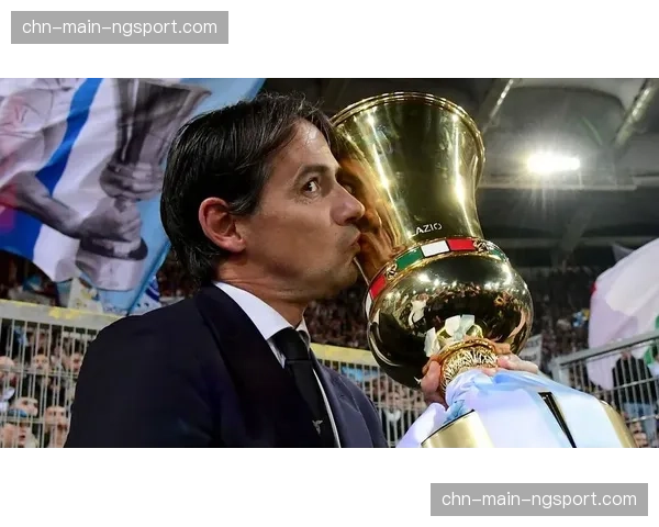 深度战术分析：小因扎吉的352阵型如何在下半场完全压制尤文